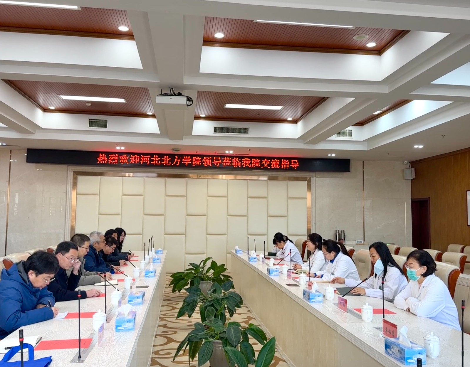 1764932453100294.jpg 5.jpg